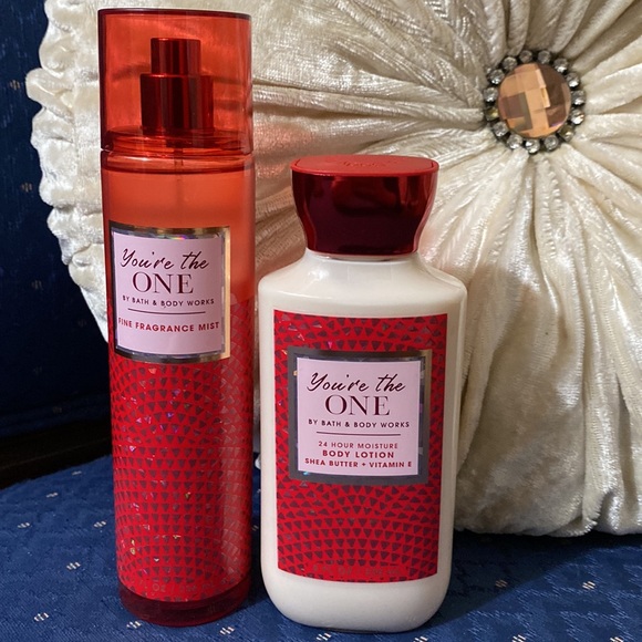 BATH & BODY WORKS SET. . . YOU’RE THE ONE SCENT - Picture 2 of 6
